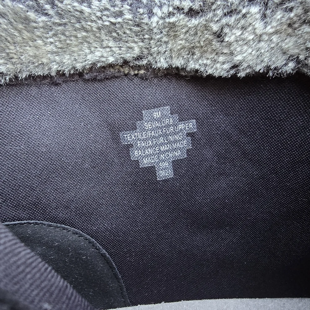Easy Spirit NEW Valor Y2K Après-Ski Water-repellent Cozy Winter Boots 9M